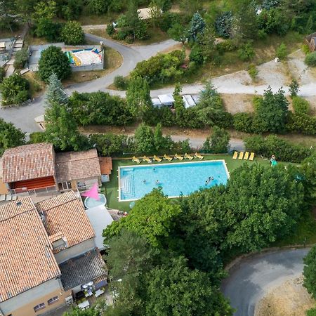Camping Les Princes D'Orange Hotel Orpierre Buitenkant foto