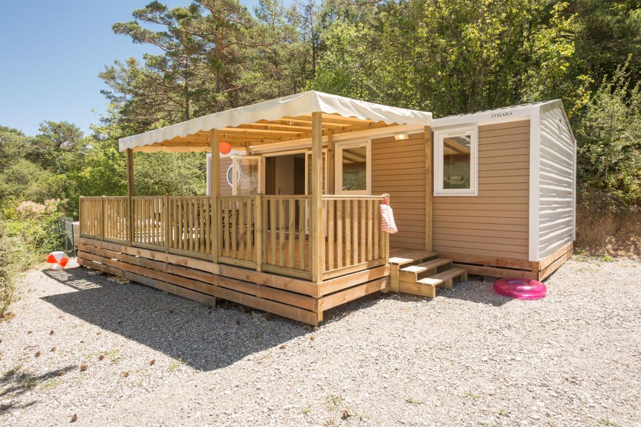 Camping Les Princes D'Orange Hotel Orpierre Buitenkant foto