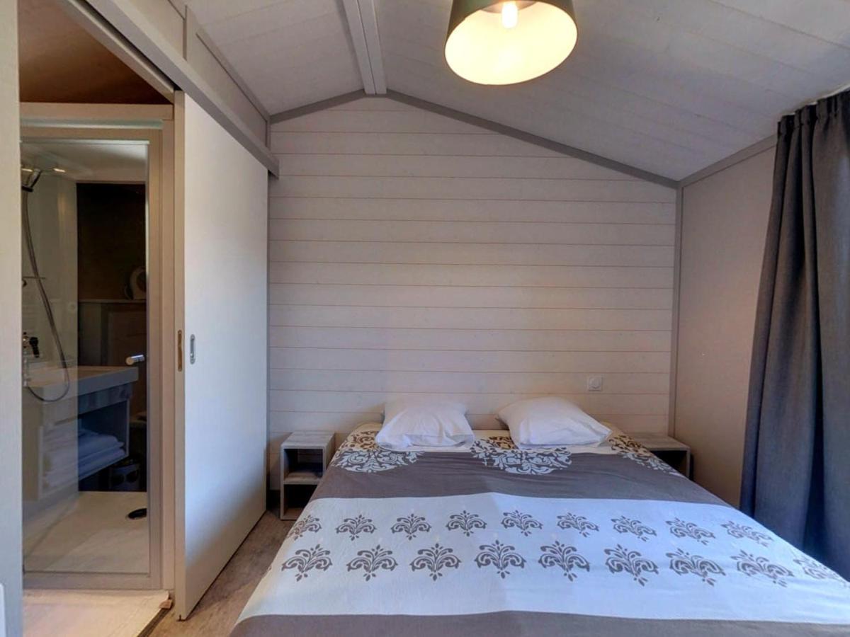 Camping Les Princes D'Orange Hotel Orpierre Buitenkant foto