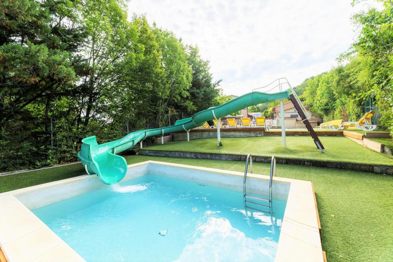 Camping Les Princes D'Orange Hotel Orpierre Buitenkant foto